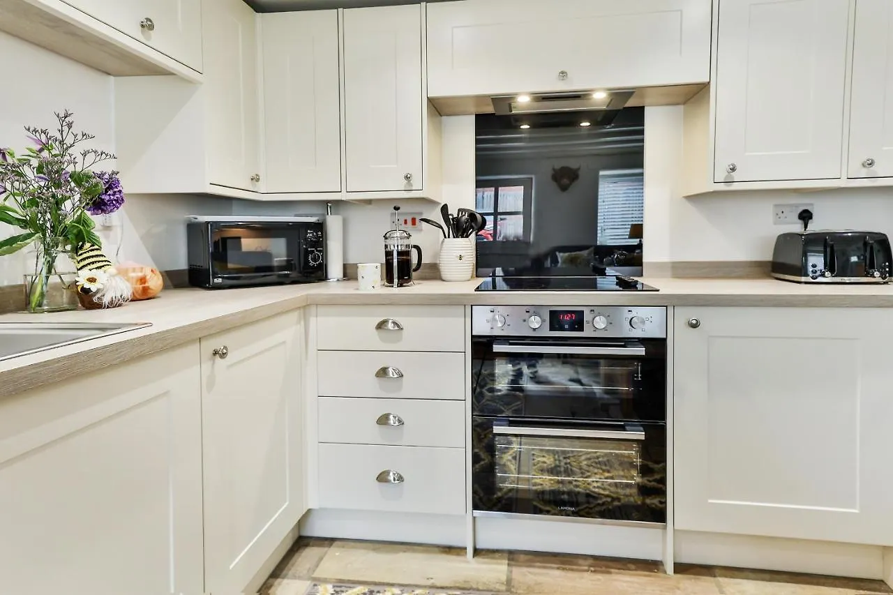 Finest Retreats - Bumblebee Cottage Pickering Holiday home